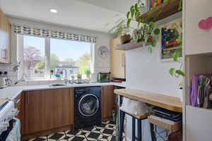 Kitchen- click for photo gallery